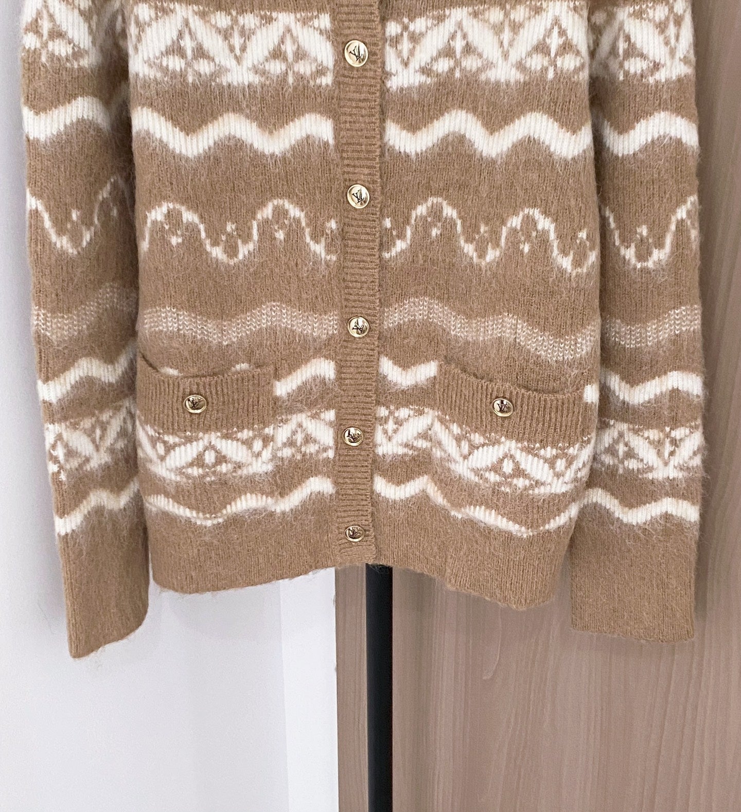 LV 25S CARDIGAN 89270