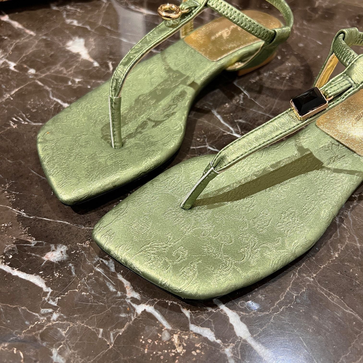 LP MINDIL SANDAL ROBIN 'S EGG SILK