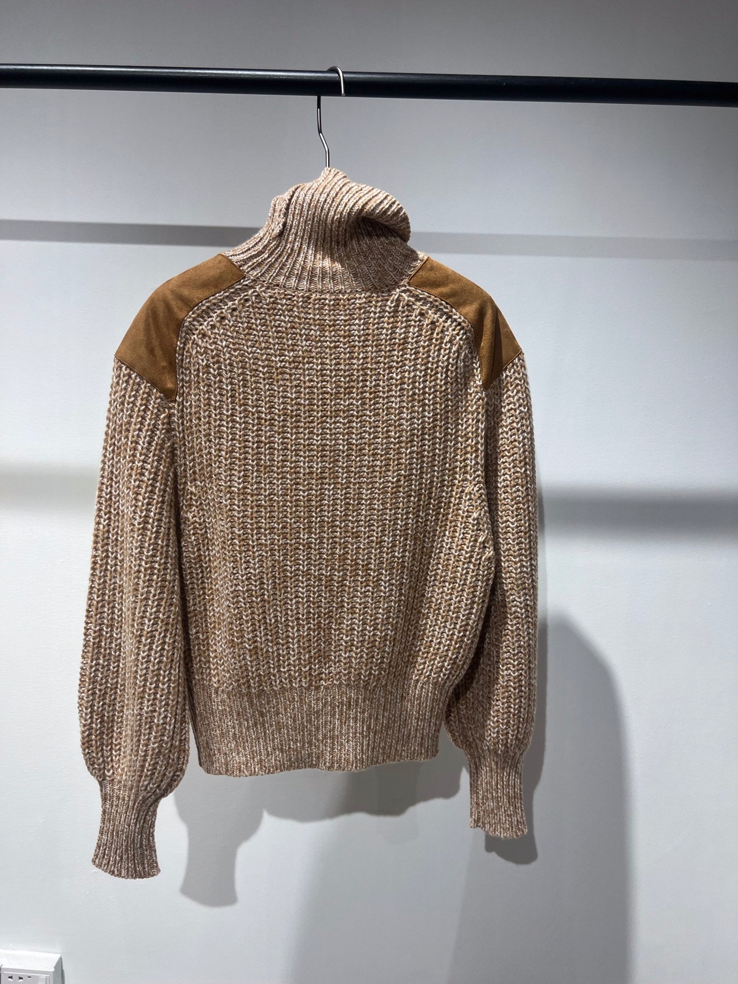 LP HIGH-NECK KNIT SWEATER STYLE 17