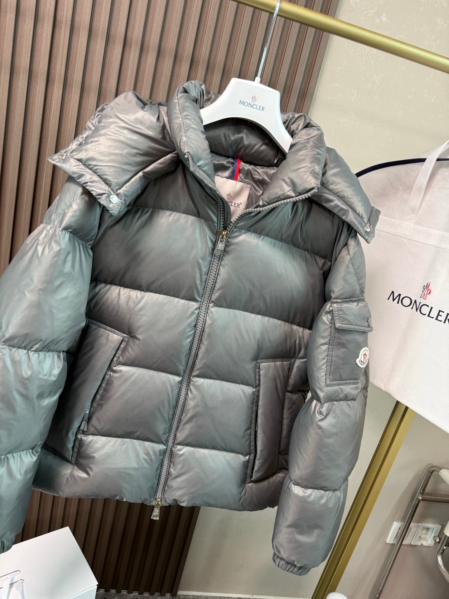 MONCLER JACKET STYLE 139