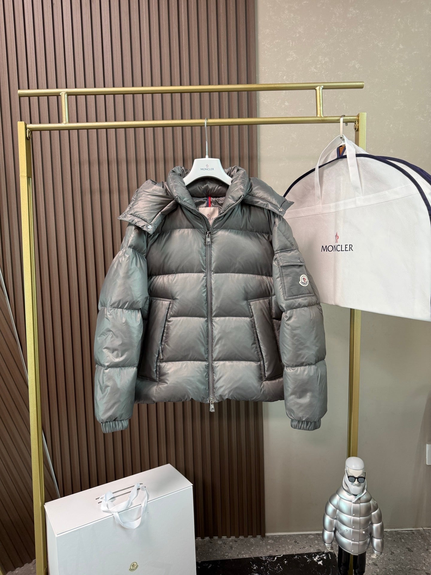 MONCLER JACKET STYLE 139