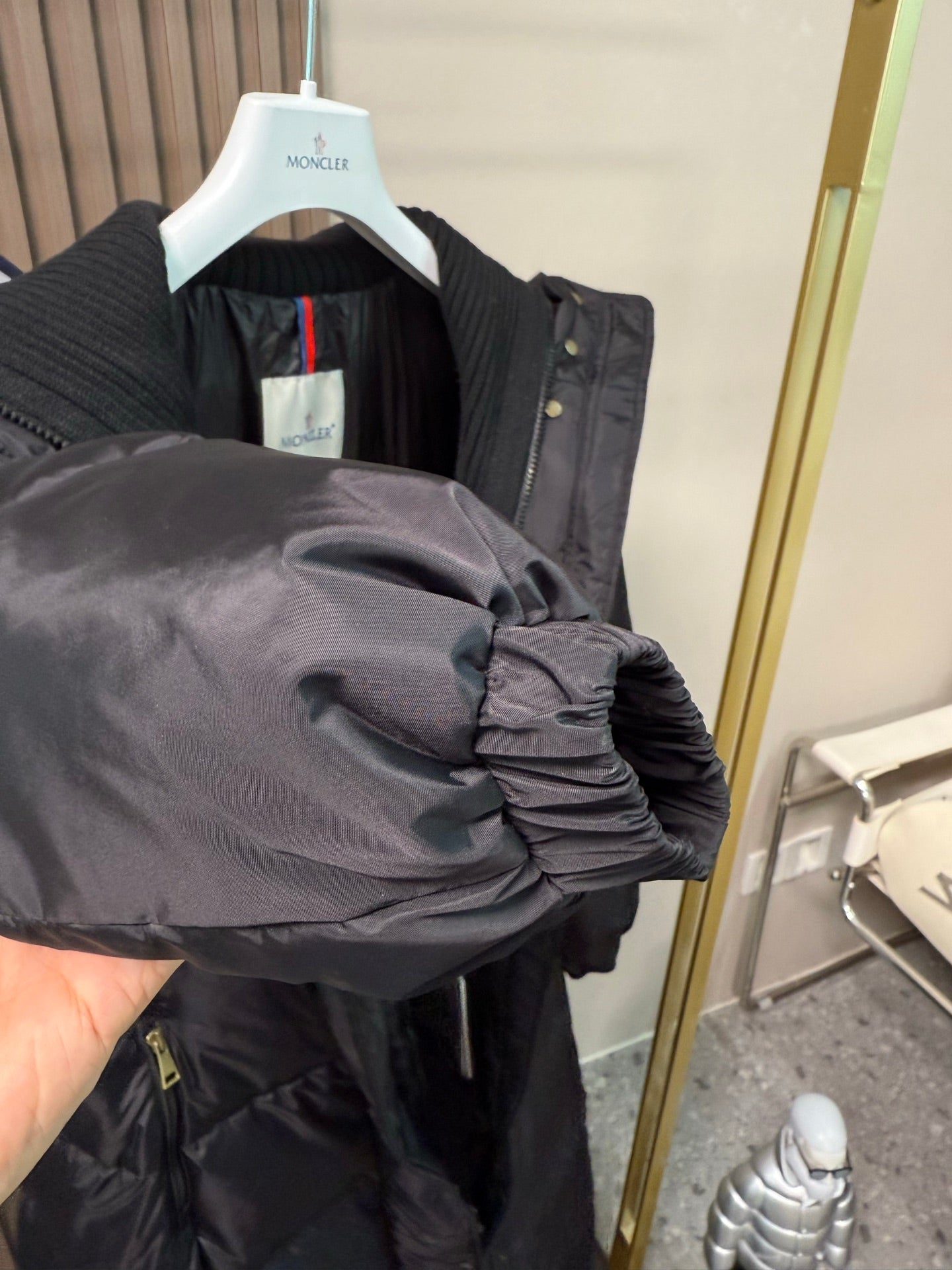 MONCLER COAT STYLE 141