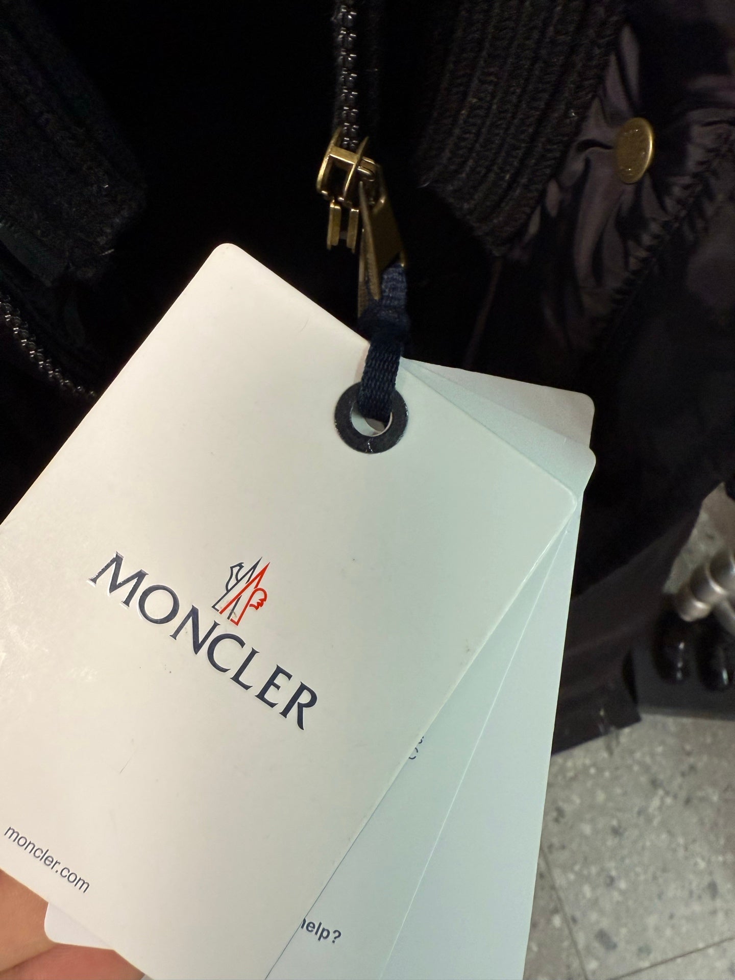 MONCLER COAT STYLE 141