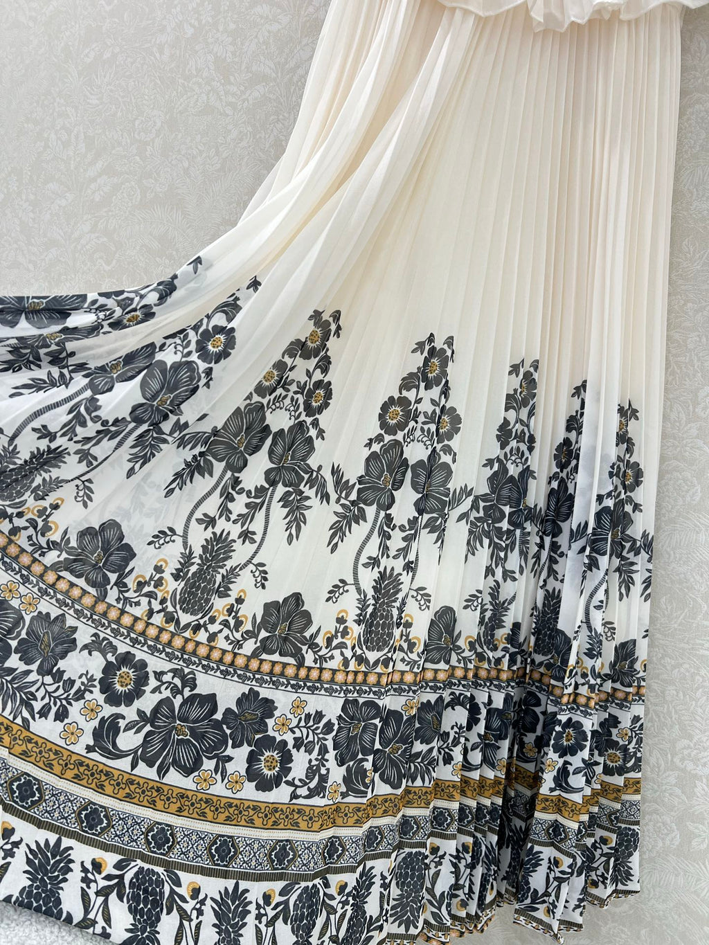 ZIMMER LACE OVERLAY DRESS WITH SMALL STAND COLLAR 269305