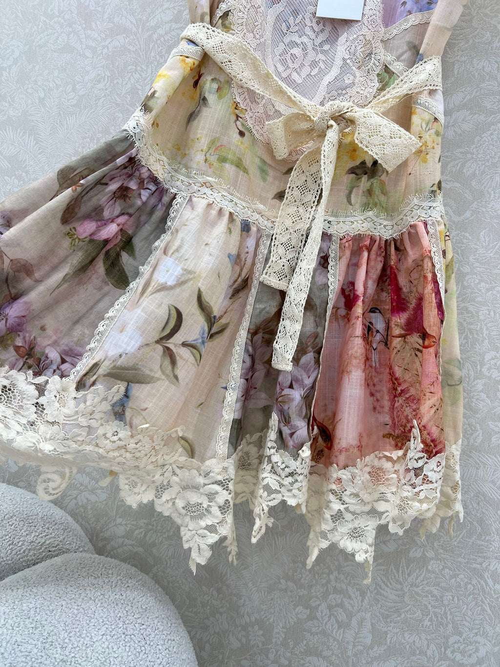 ZIMMERMANN SLEEVELESS HALTER DRESS WITH V-NECK 275127