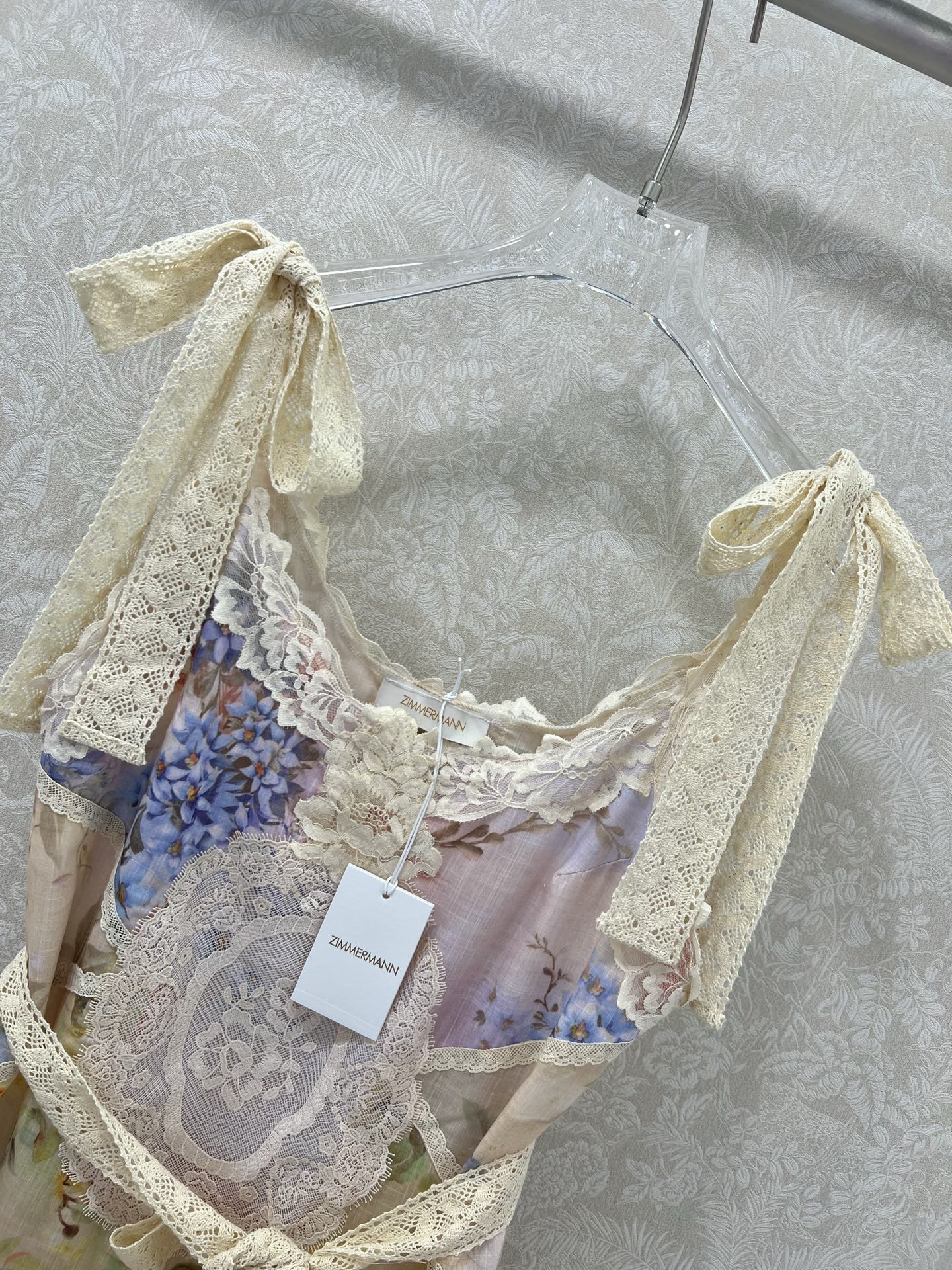 ZIMMERMANN SLEEVELESS HALTER DRESS WITH V-NECK 275127