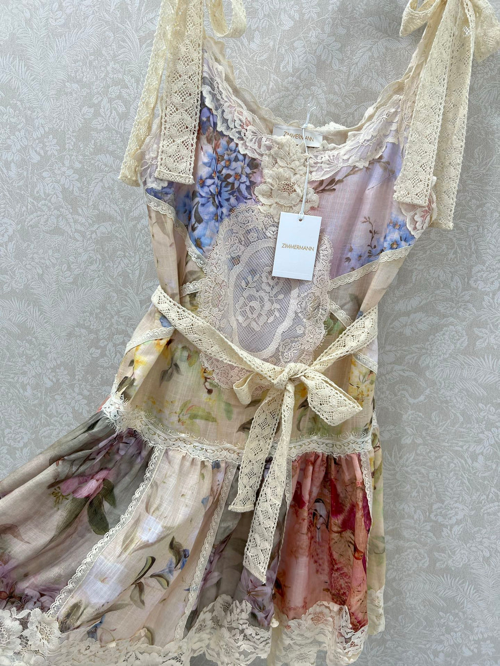 ZIMMERMANN SLEEVELESS HALTER DRESS WITH V-NECK 275127