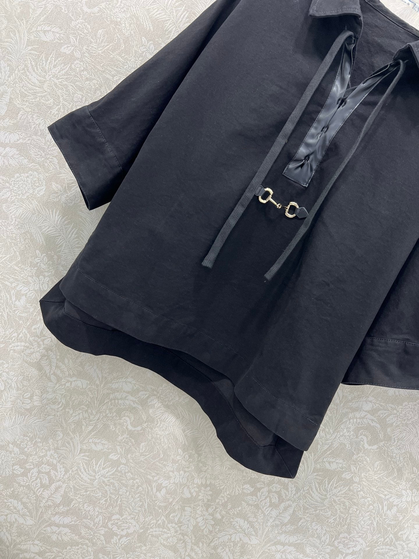 GUCCI TOP AND SHORTS SET STYLE 72