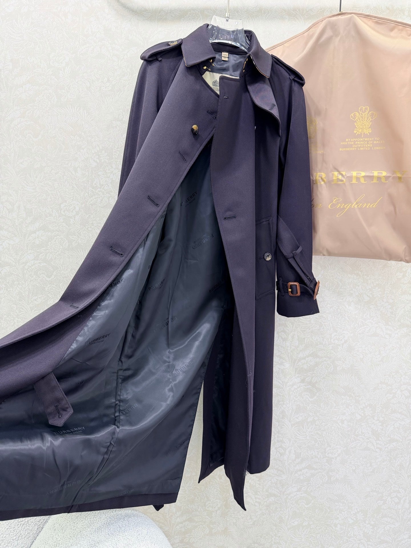 BURBERRY 25S CLASSIC KENSINGTON COAT 307