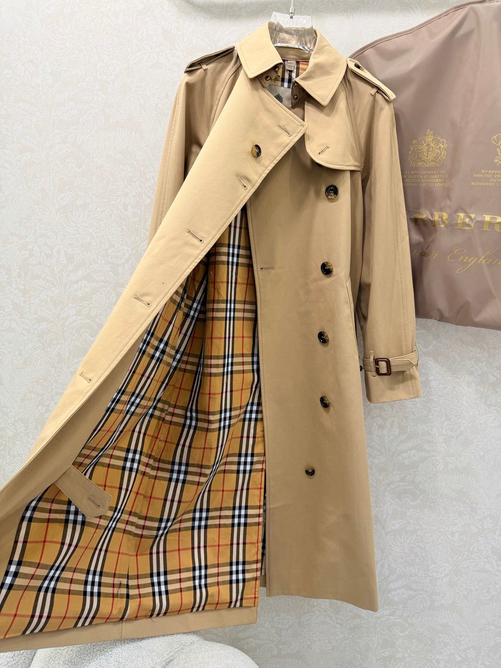 BURBERRY 25S CLASSIC KENSINGTON COAT 306