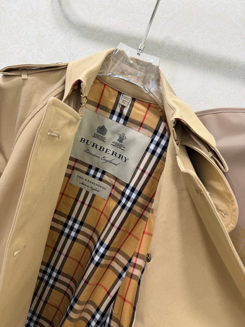 BURBERRY 25S CLASSIC KENSINGTON COAT 306
