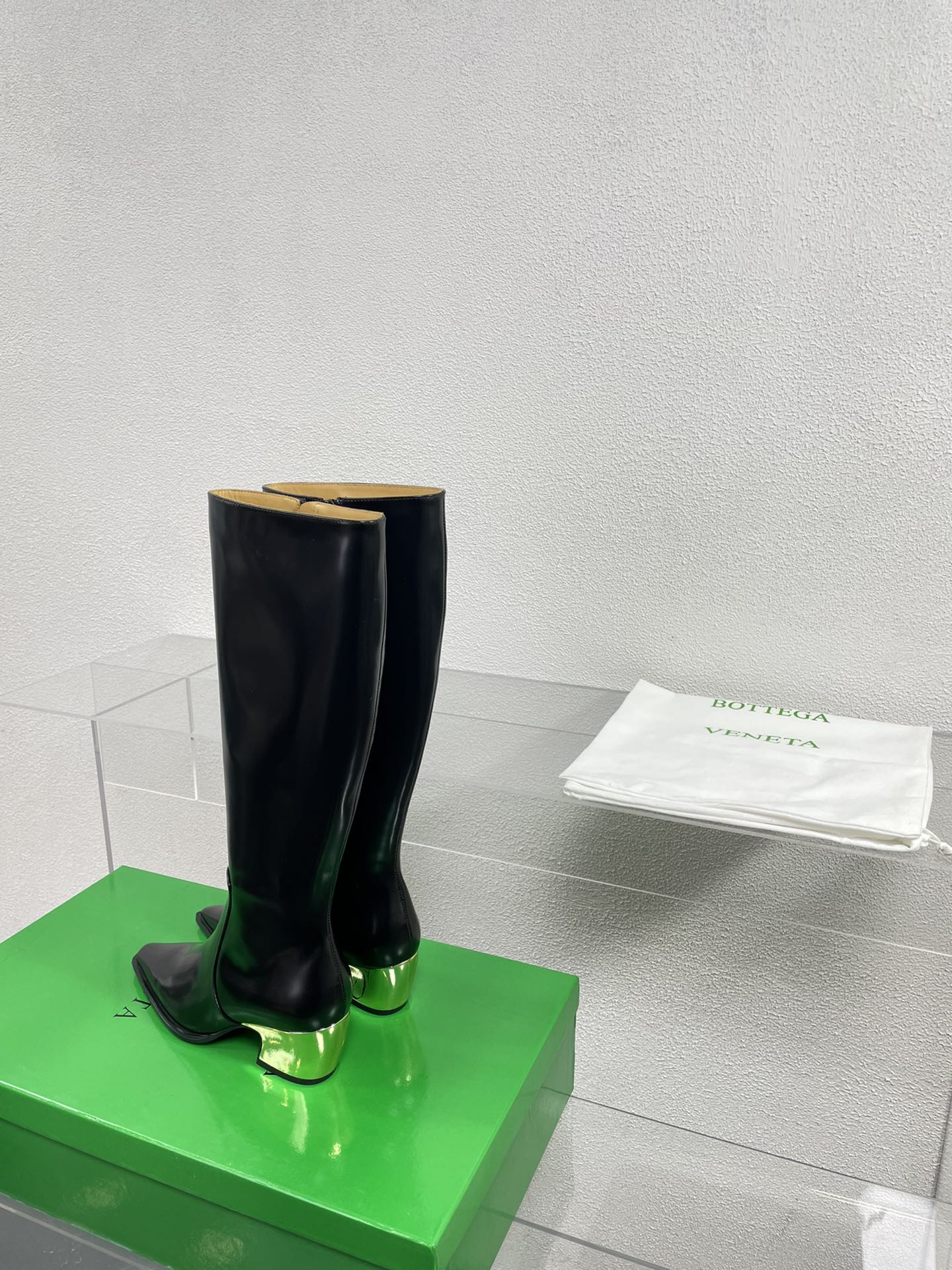 TEX HIGH BOOT IN BLACK PATENT CALFSKIN