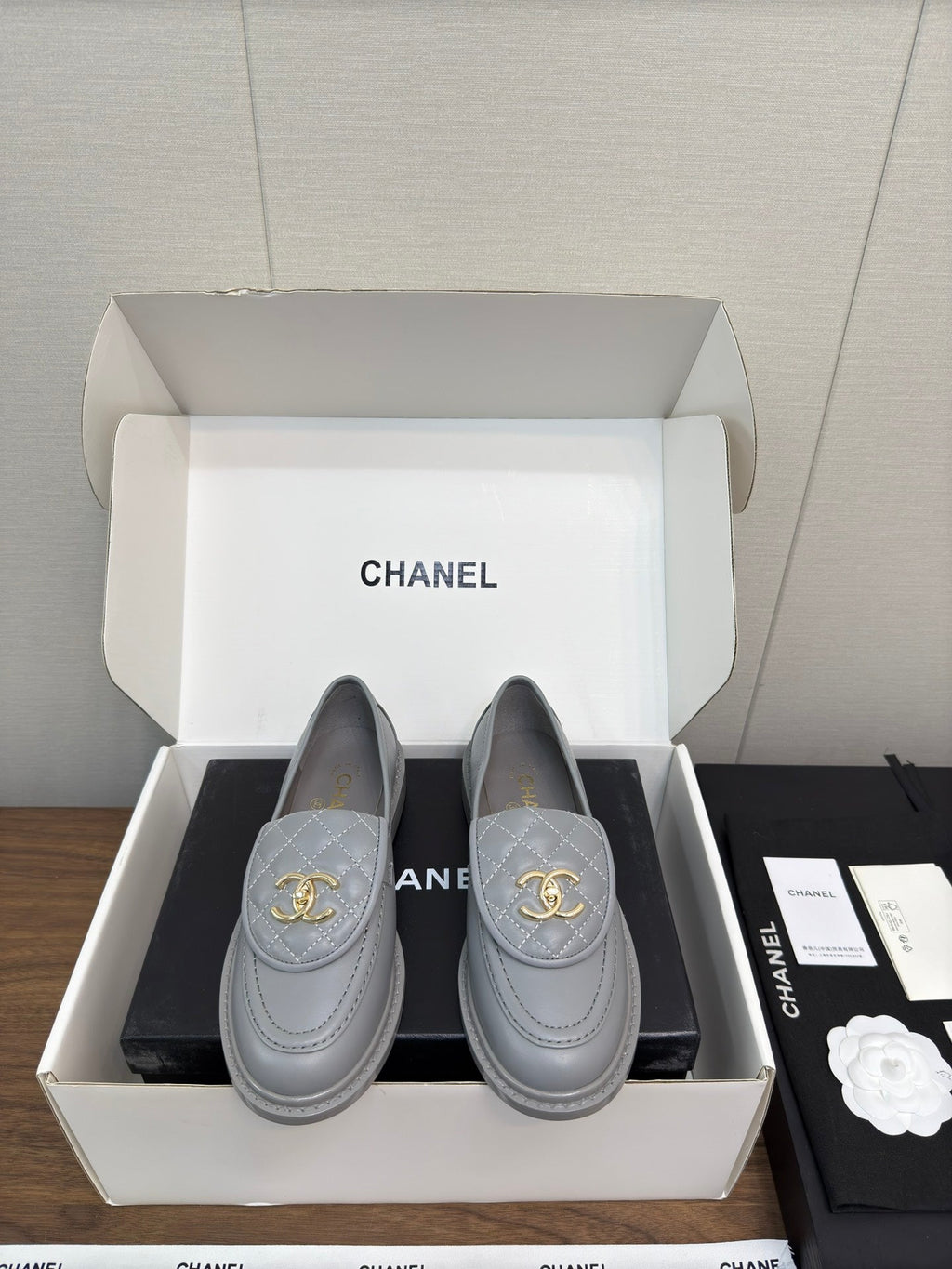 MOCCASIN 2.5 CM IN ASH GRAY PREMIUM LAMBSKIN