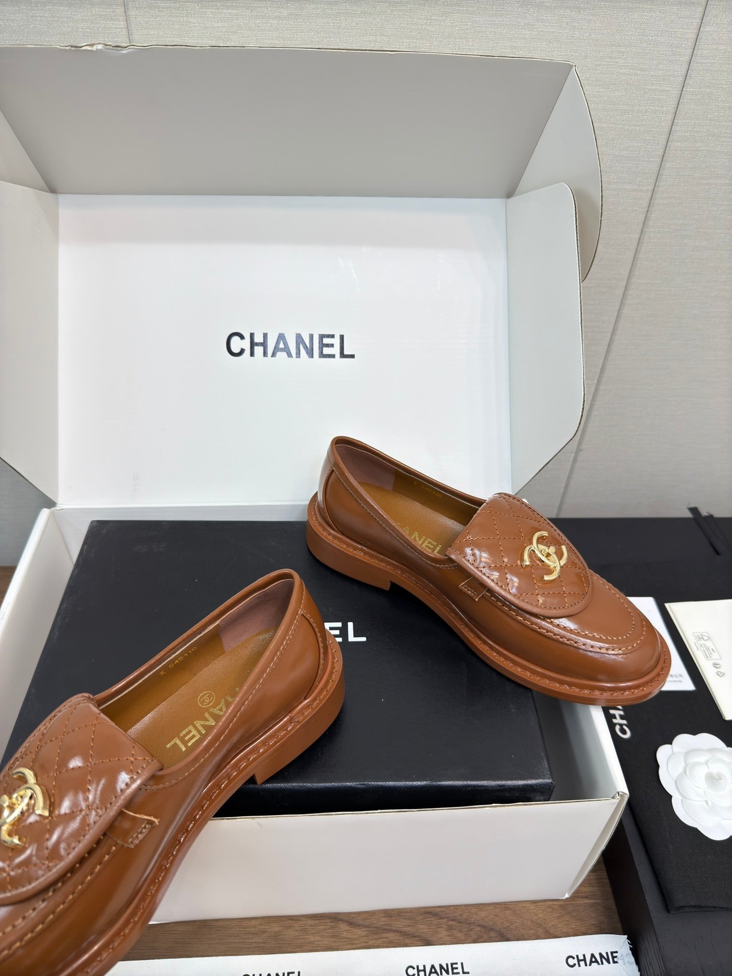 MOCCASIN 2.5 CM IN GINGERBREAD BROWN PREMIUM LAMBSKIN