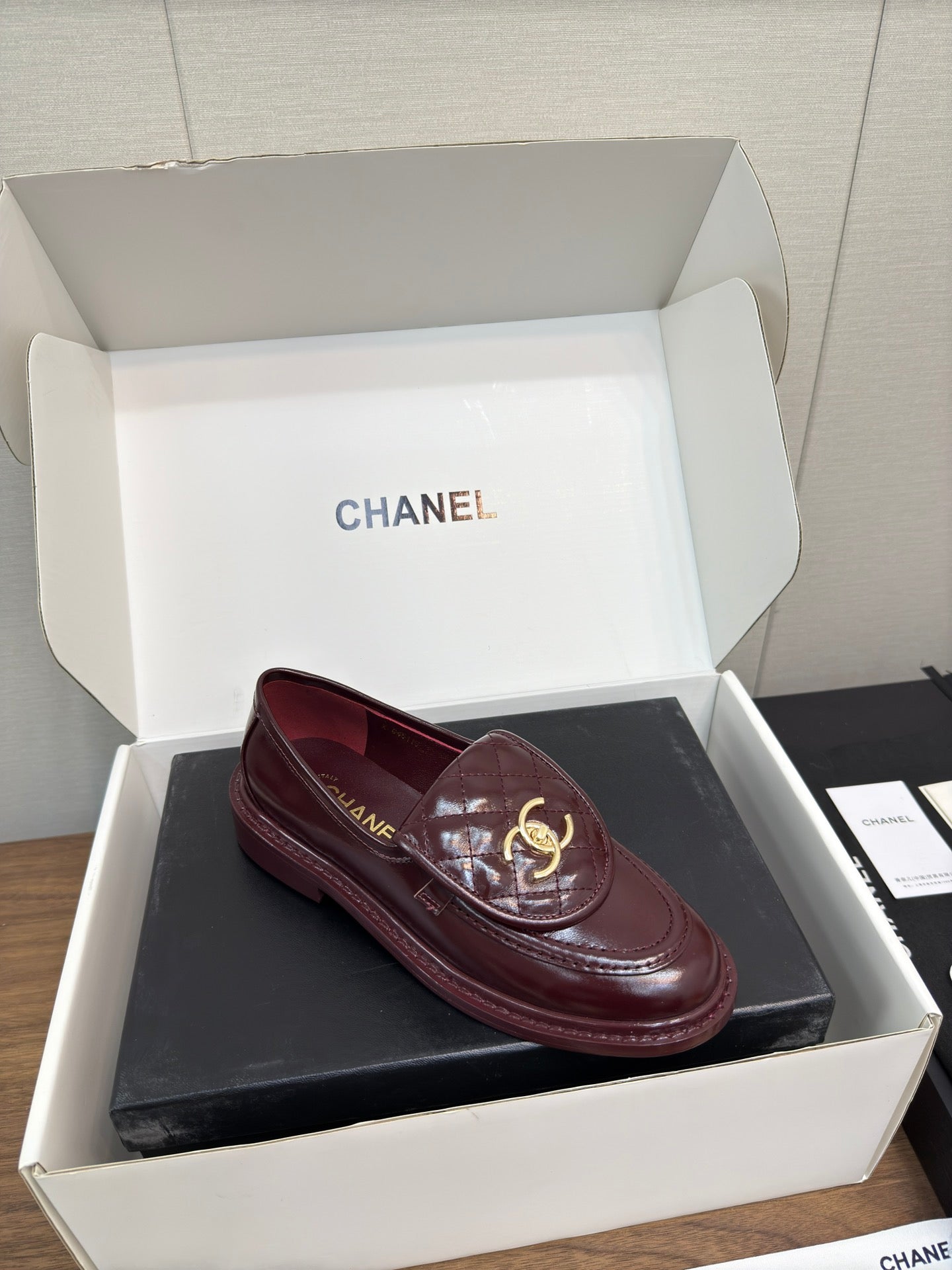 MOCCASIN 2.5 CM IN MAHOGANY RED PREMIUM LAMBSKIN