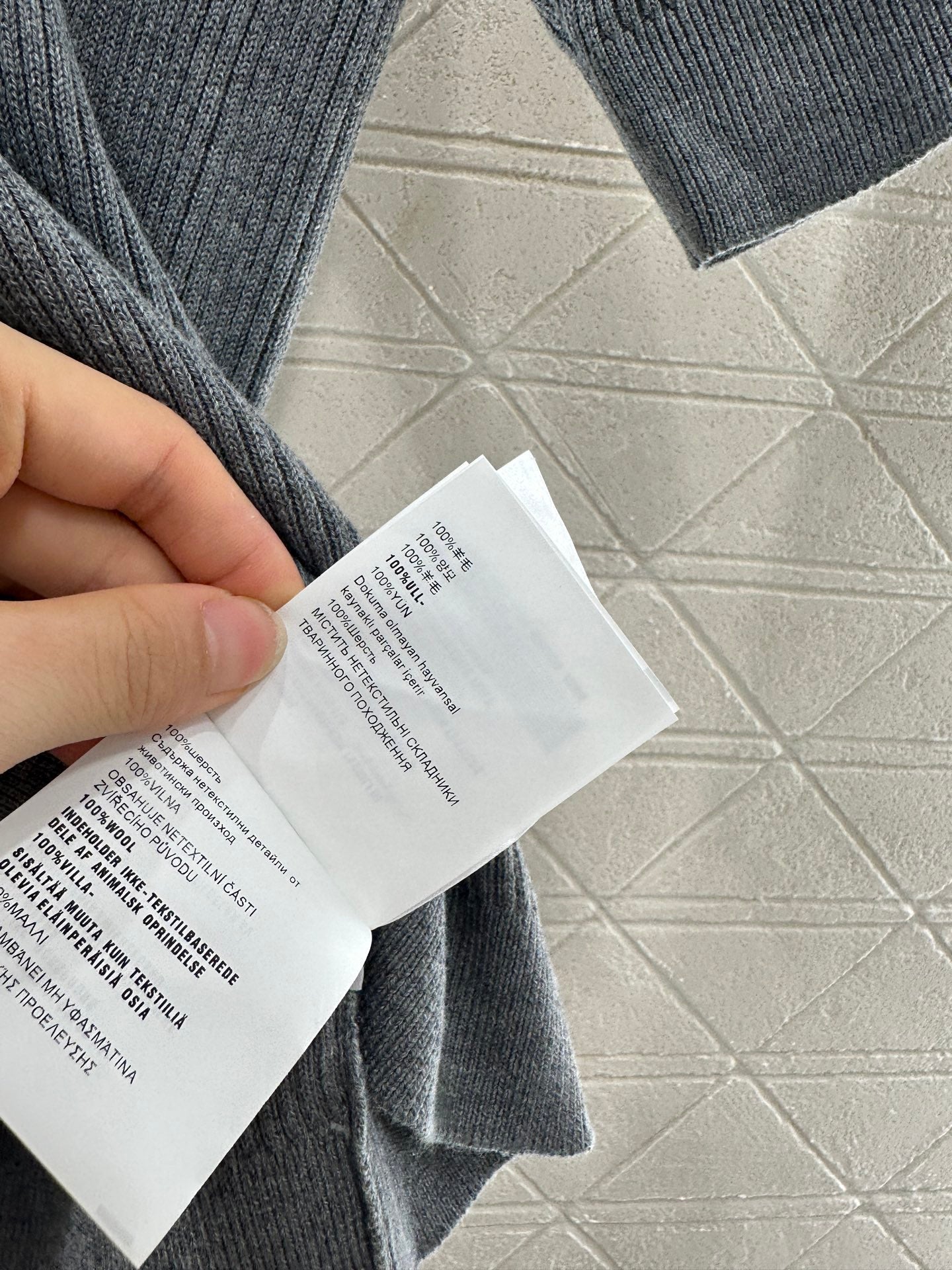 MIUMIU SHORT-SLEEVE KNIT POLO SHIRT STYLE 99