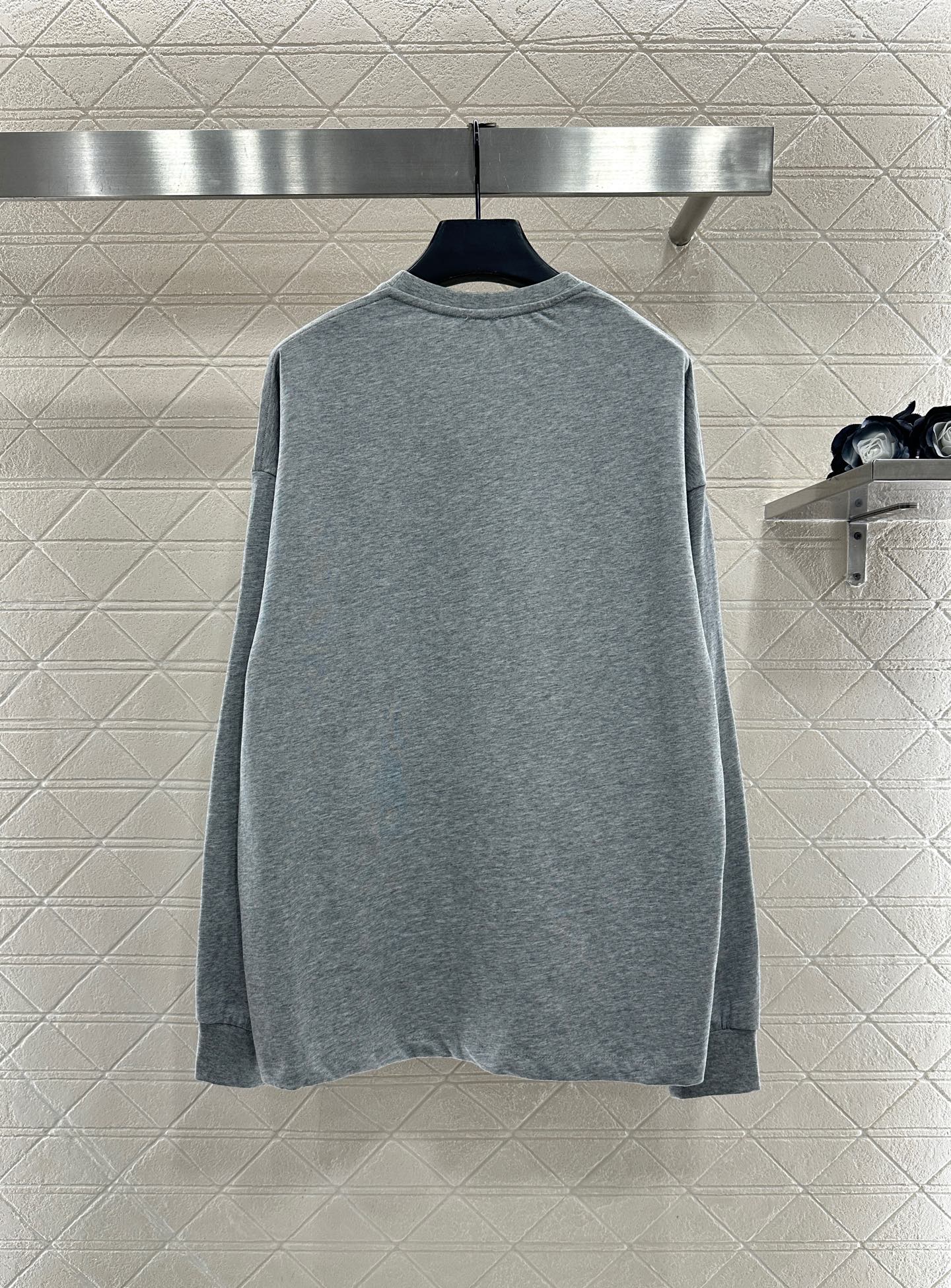 LOEWE LONG-SLEEVE CREW NECK T-SHIRT STYLE 237