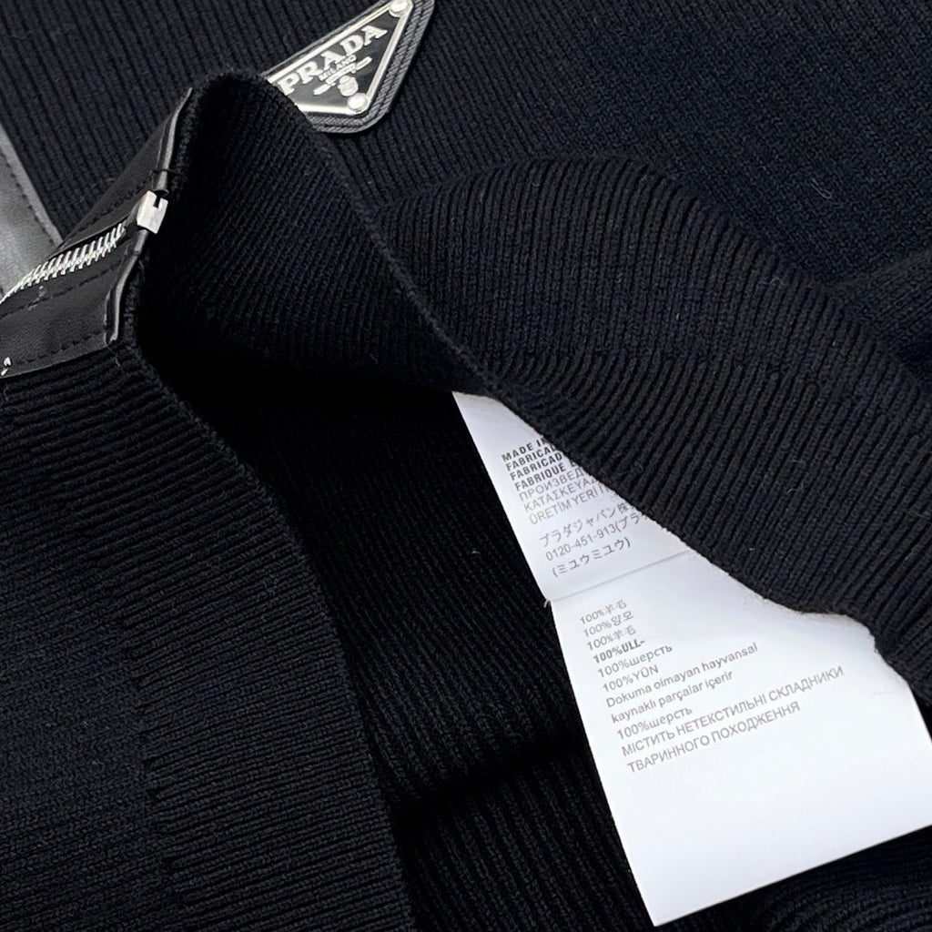 PRADA 25S CARDIGAN 550