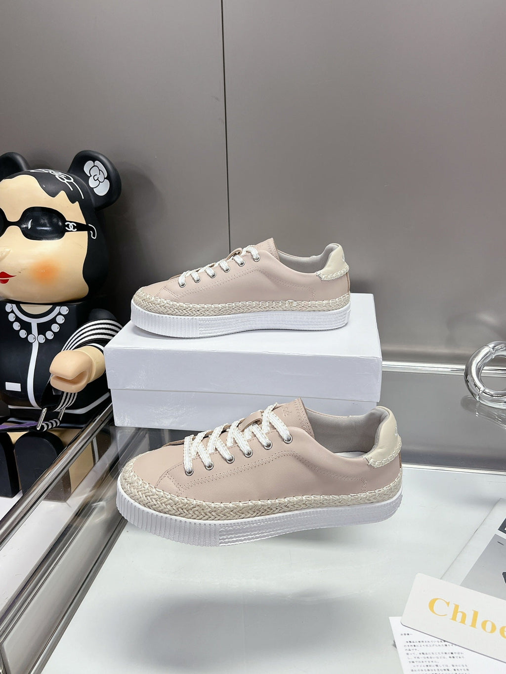 CHLOÉ TELMA LACE-UP SNEAKER IN DESERT SAND LAMBSKIN AND RAFFIA