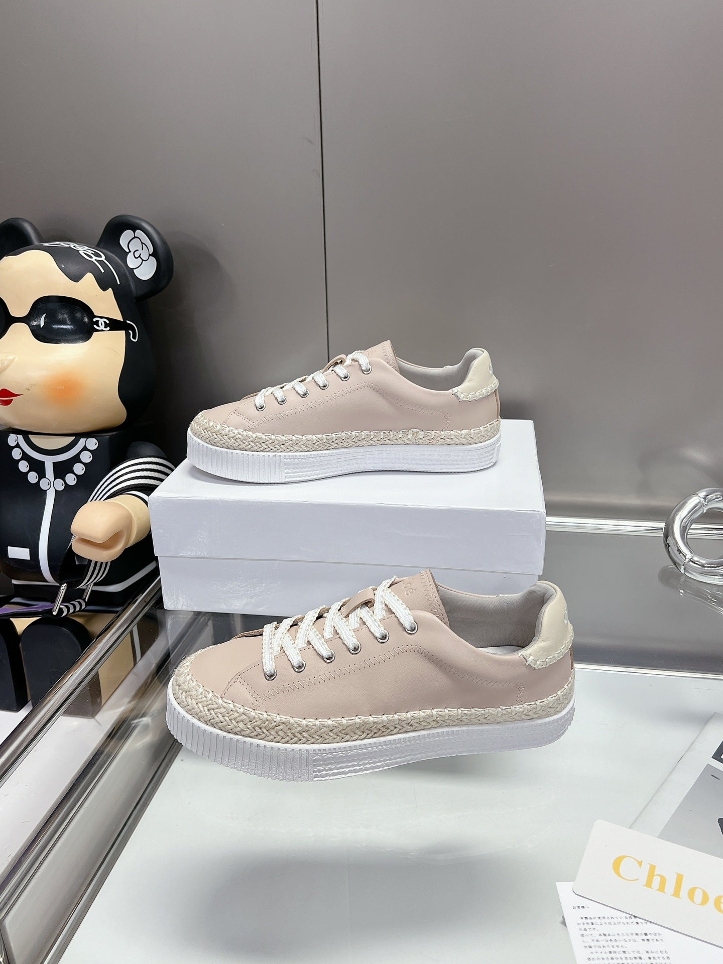 CHLOÉ TELMA LACE-UP SNEAKER IN DESERT SAND LAMBSKIN AND RAFFIA