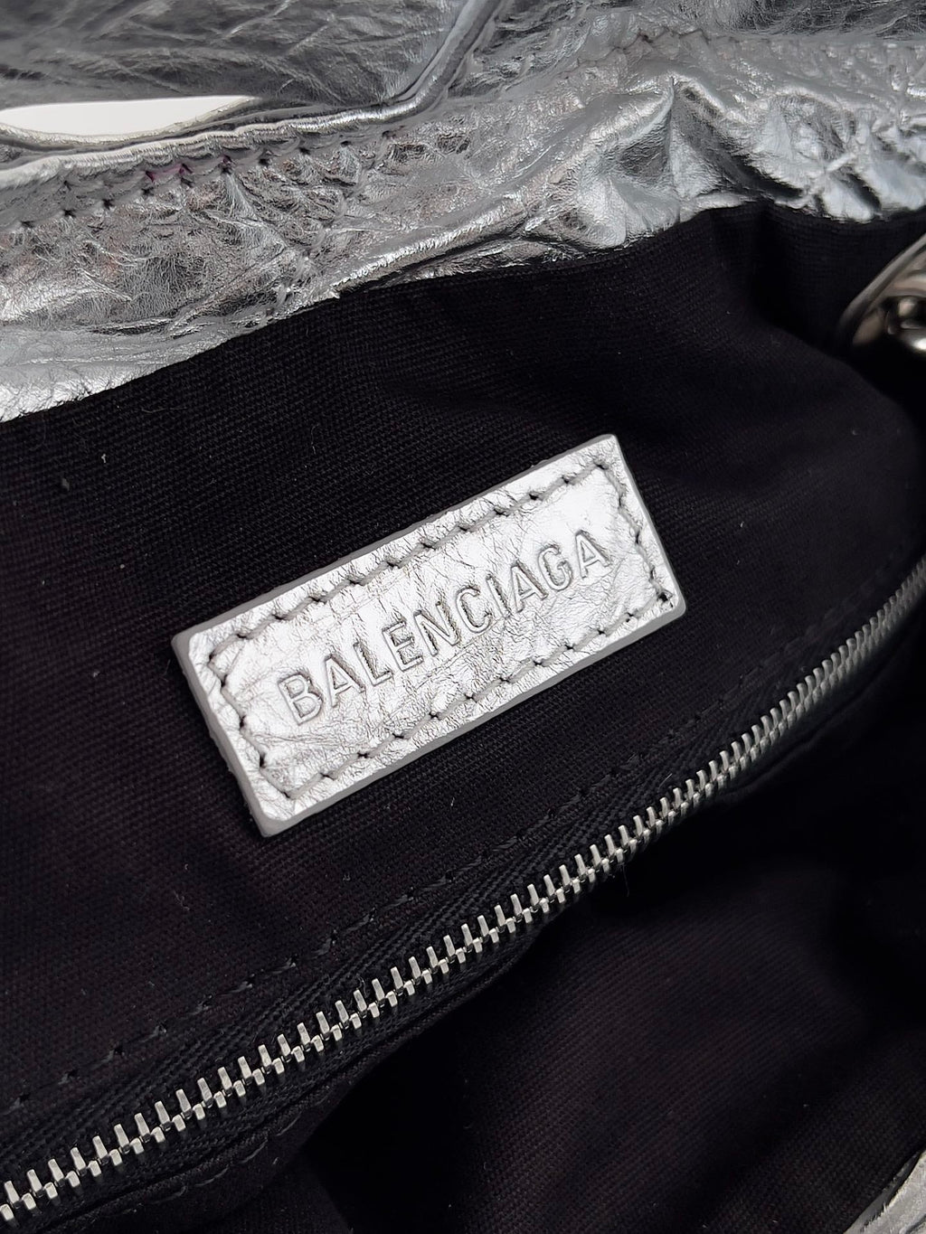 CRUSH SMALL TOTE BAG 26 IN SILVER QUILTED CALFSKIN SILVER HARDWARE