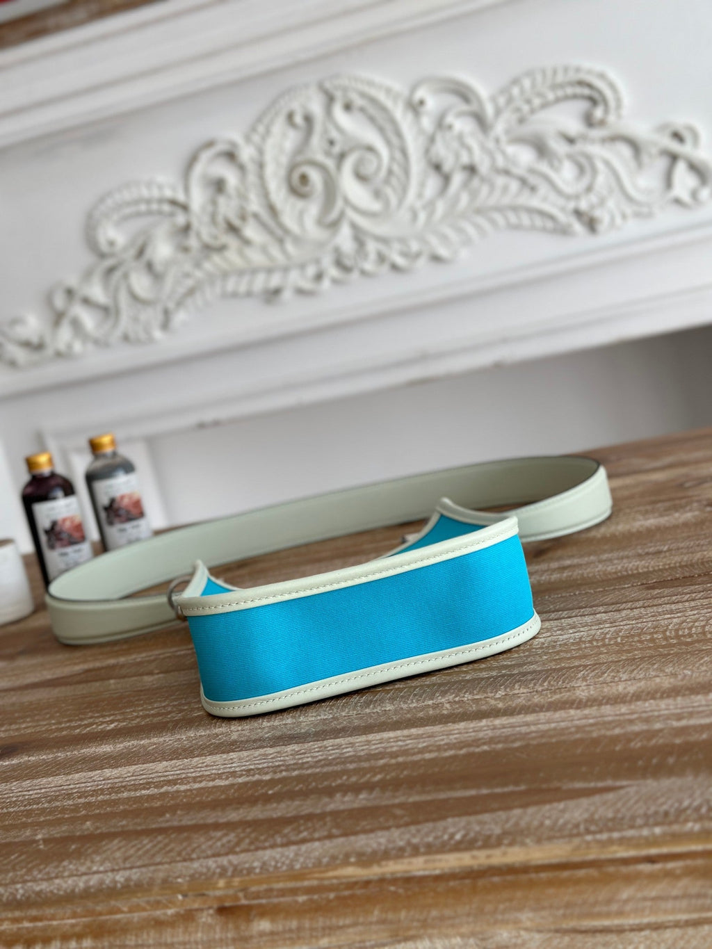 MINI NEO 17 EVELYNE BAG IN SKY BLUE CANVAS AND WHITE CALFSKIN