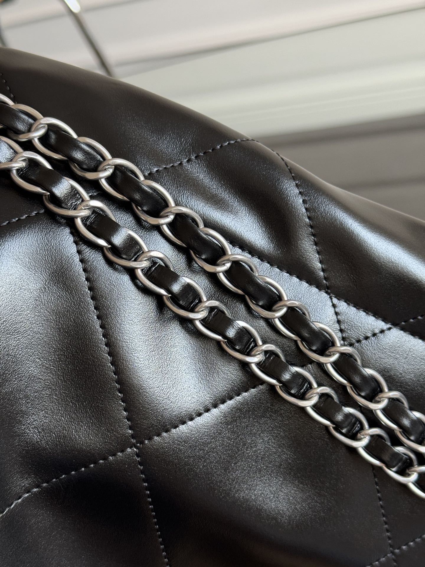 CC MINI HOBO HANDBAG 20 IN BLACK CALFSKIN SILVER-TONE HARDWARE