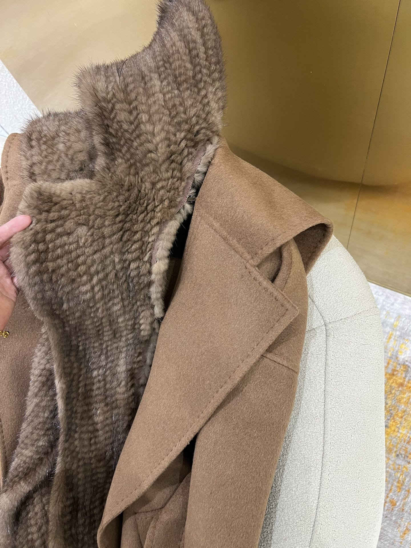 MAX MARA 25S MINK FUR COAT 031