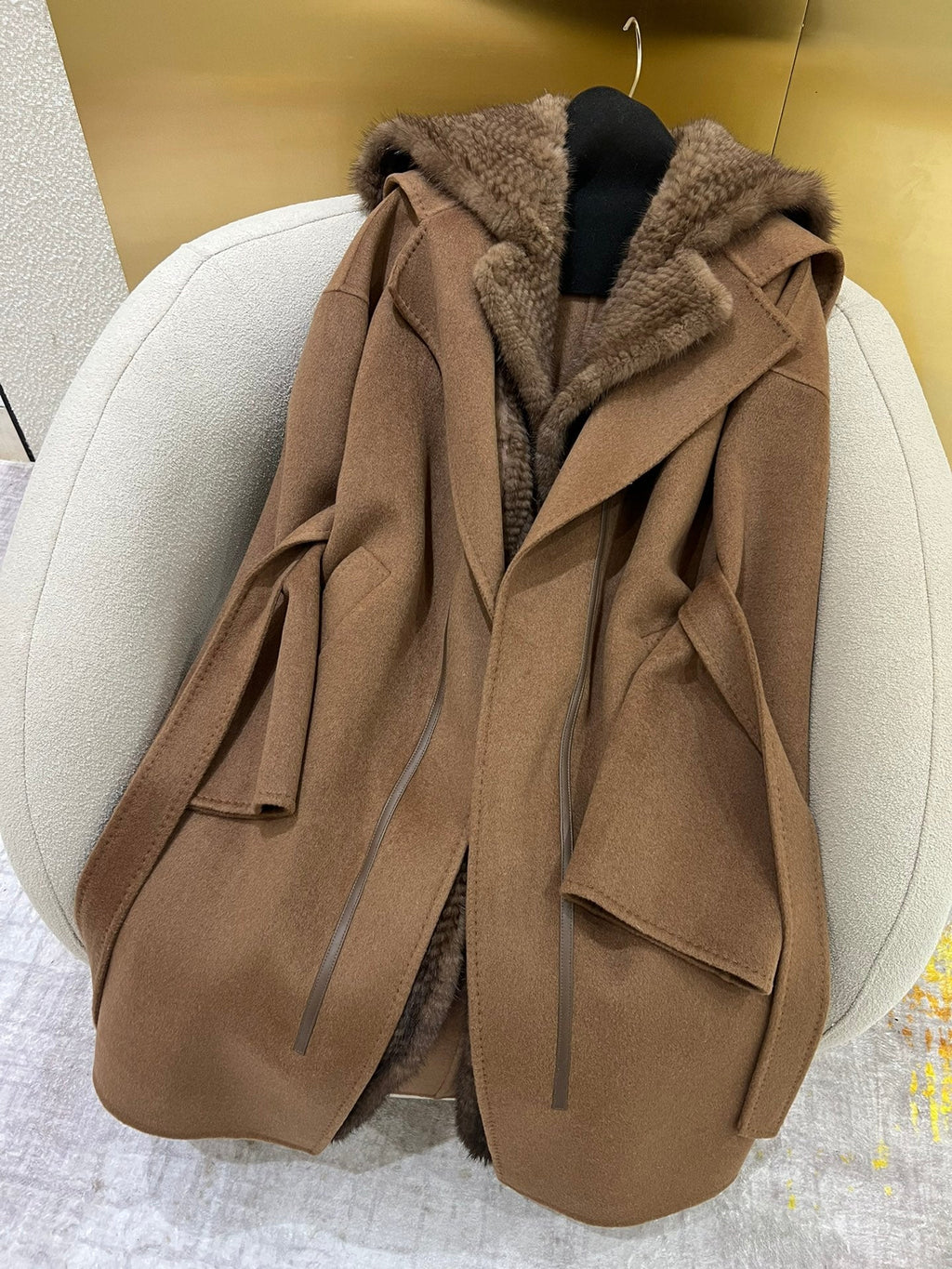 MAX MARA 25S MINK FUR COAT 031