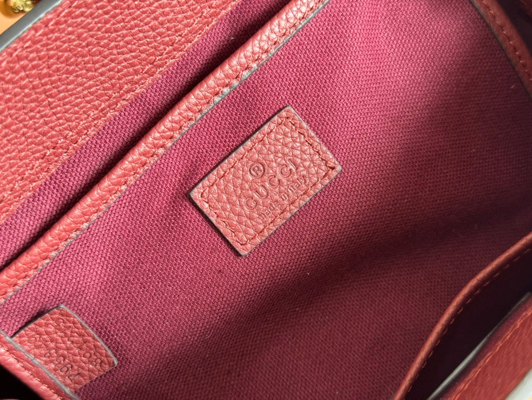 SMALL JACKIE TOTE 24 IN BURGUNDY LAMBSKIN