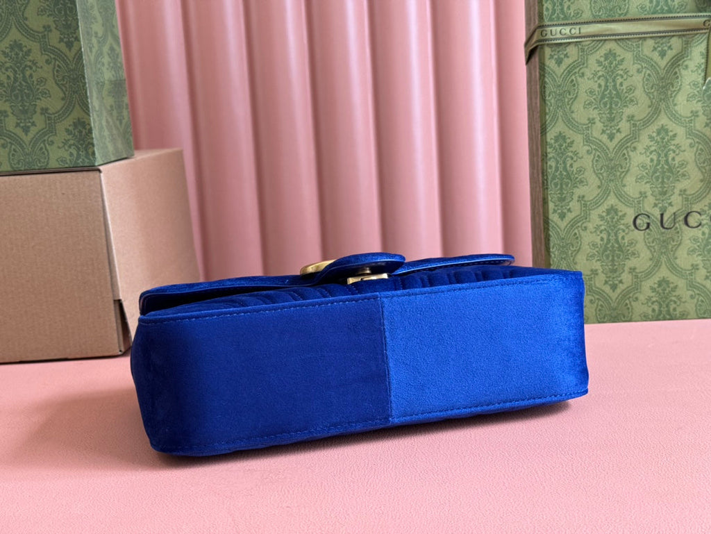 GUCCI 25S GG MARMONT 26 CM IN DARK BLUE VELVET WITH GOLD HARDWARE