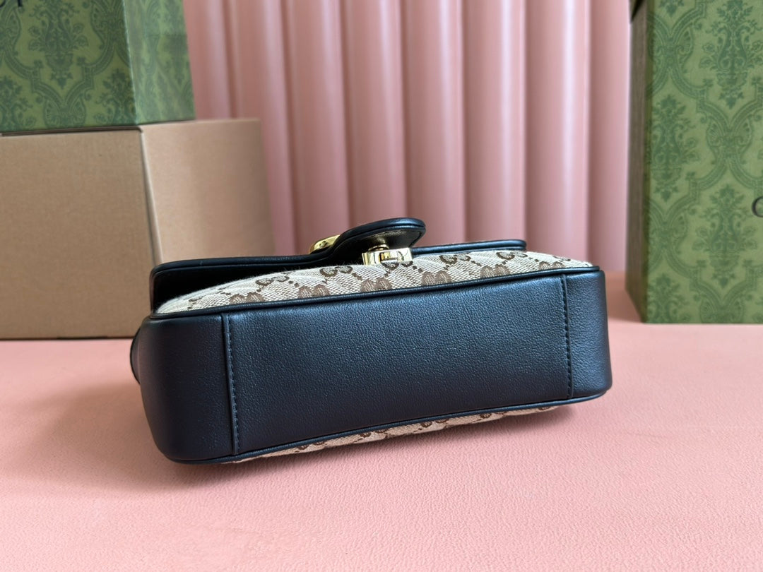 MARMONT MEDIUM SHOULDER BAG 22 IN BEIGE AND BROWN GG CANVAS BLACK CALFSKIN