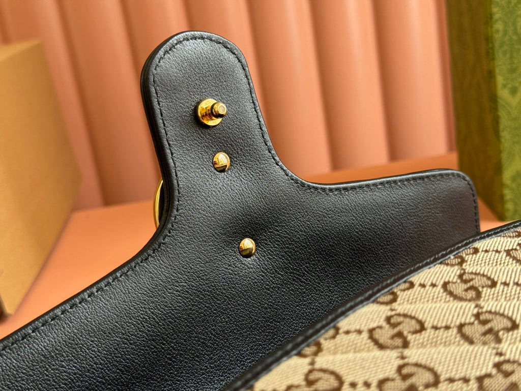 MARMONT MEDIUM SHOULDER BAG 26 IN BEIGE AND BROWN GG CANVAS BLACK CALFSKIN GOLD HARDWARE