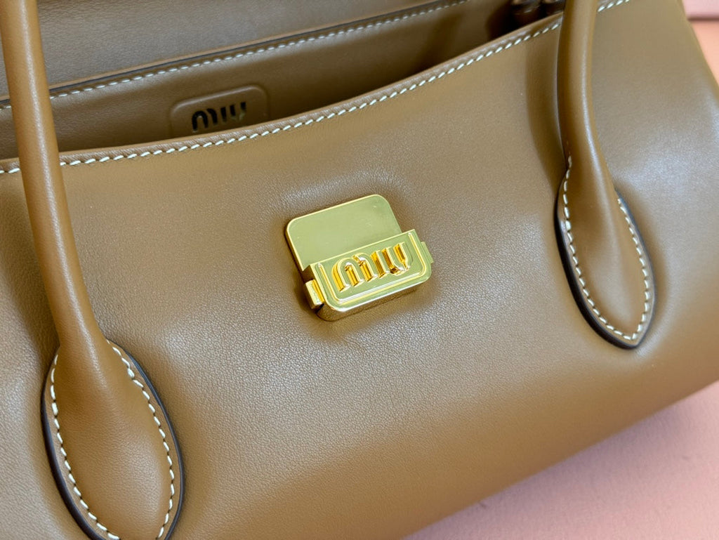 BEAU TOP HANDLE BAG 28 IN CHOCOLATE BROWN GLOSSY CALFSKIN GOLD HARDWARE