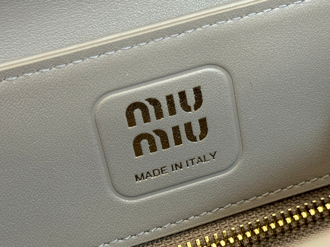 BEAU TOP HANDLE BAG 28 IN LAVA GREY GLOSSY CALFSKIN GOLD HARDWARE