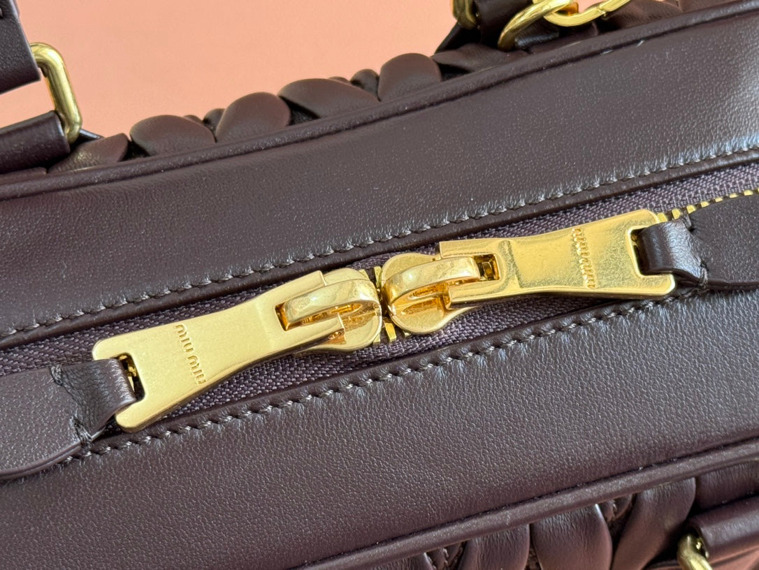 ARCADIE MATELASSÉ BAG 22 IN CONGO BROWN CALFSKIN GOLD HARDWARE
