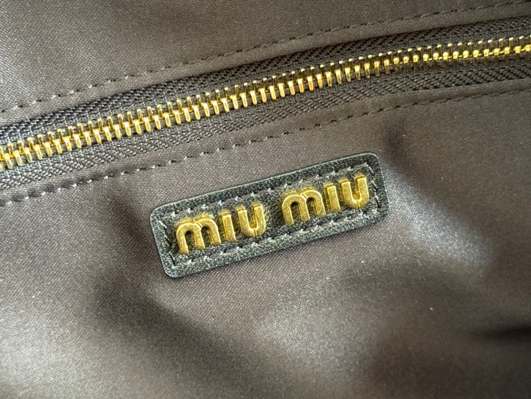 ARCADIE MATELASSÉ BAG 24 IN BLACK LAMBSKIN GOLD HARDWARE