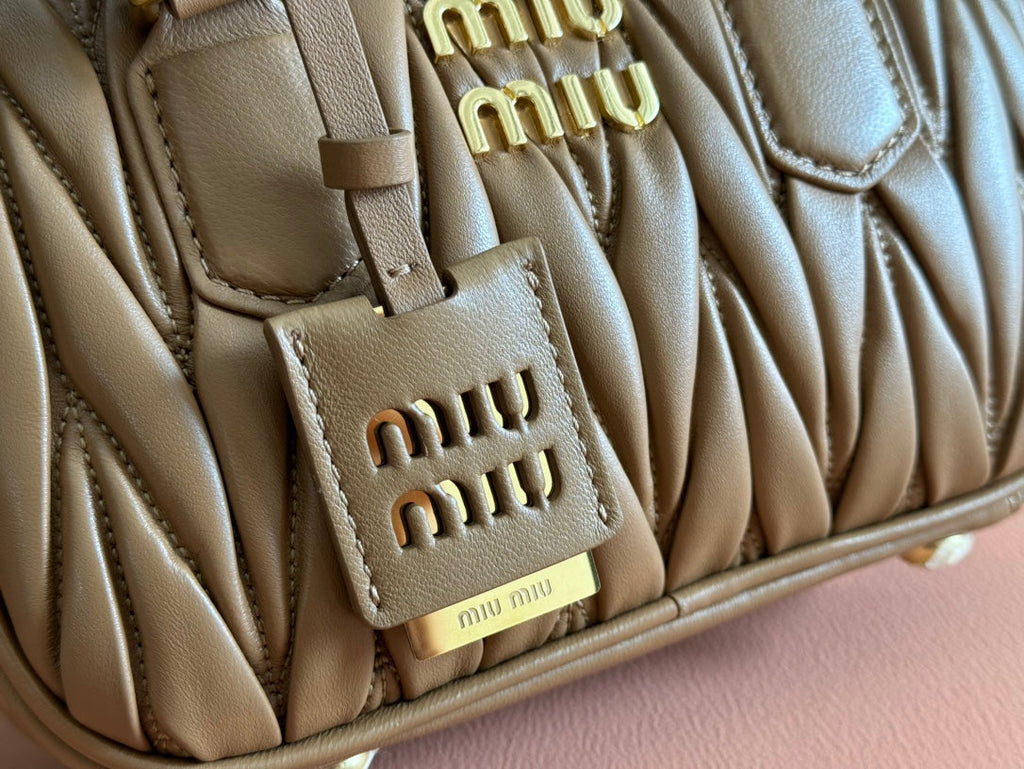 ARCADIE MATELASSÉ BAG 19 IN BROWN LAMBSKIN GOLD HARDWARE