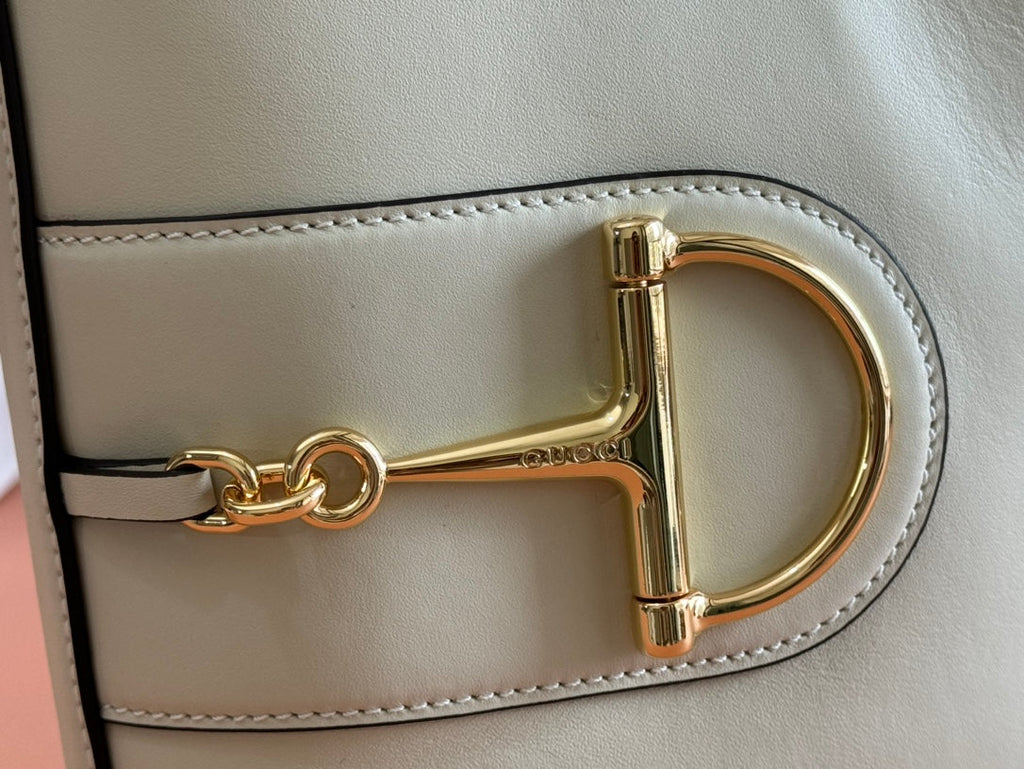 73 SMALL BUCKET BAG 20 IN OFF WHITE SMOOTH CALFSKIN