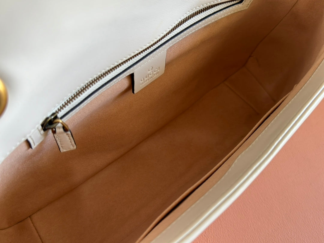 MARMONT SHOULDER BAG 31 IN WHITE CALFSKIN GOLD CHAIN