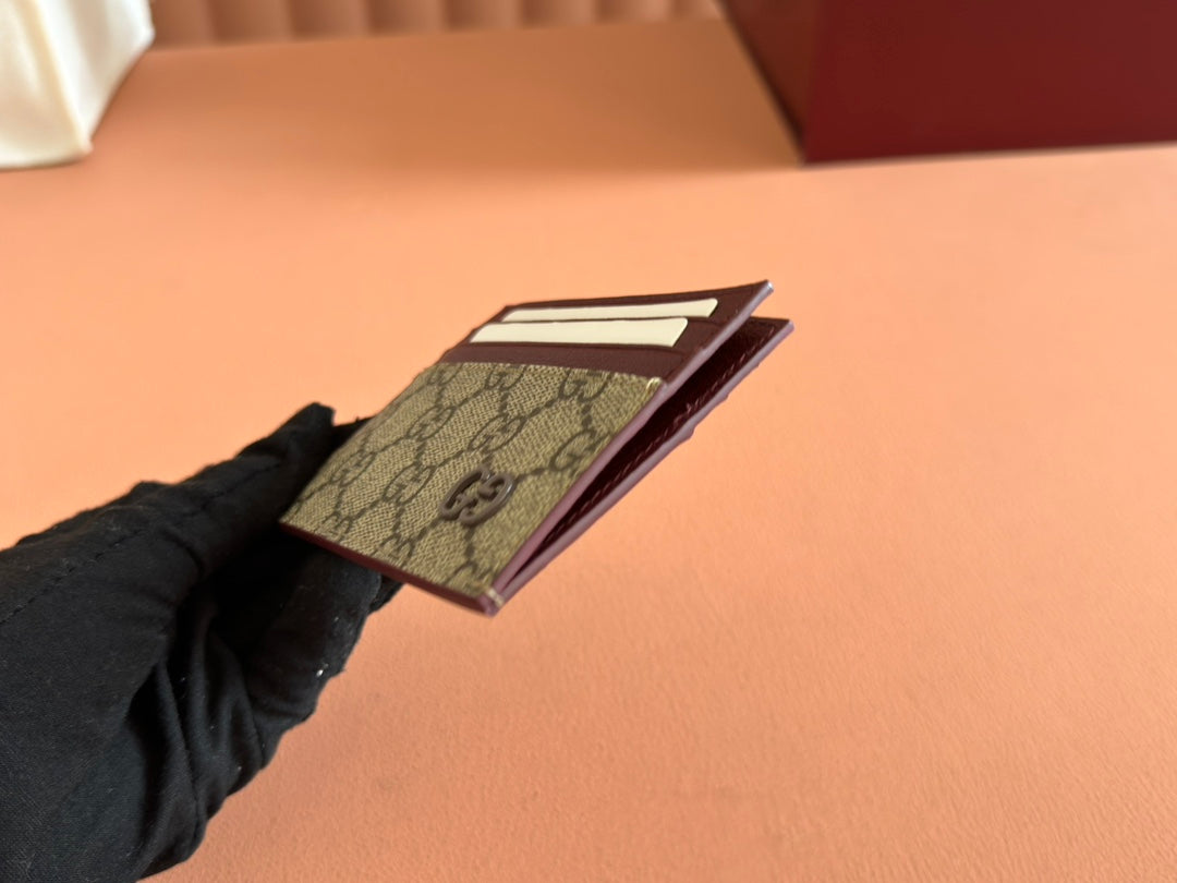 GG CARD CASE 10 IN BEIGE AND RED GG CALFSKIN