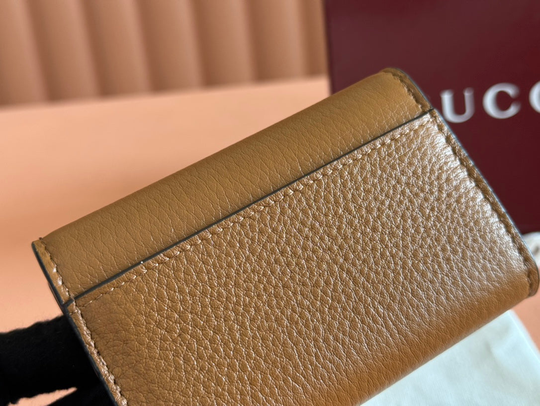 SOFTBIT CARD CASE 10.5 IN BROWN GRAINY CALFSKIN GOLD HARDWARE