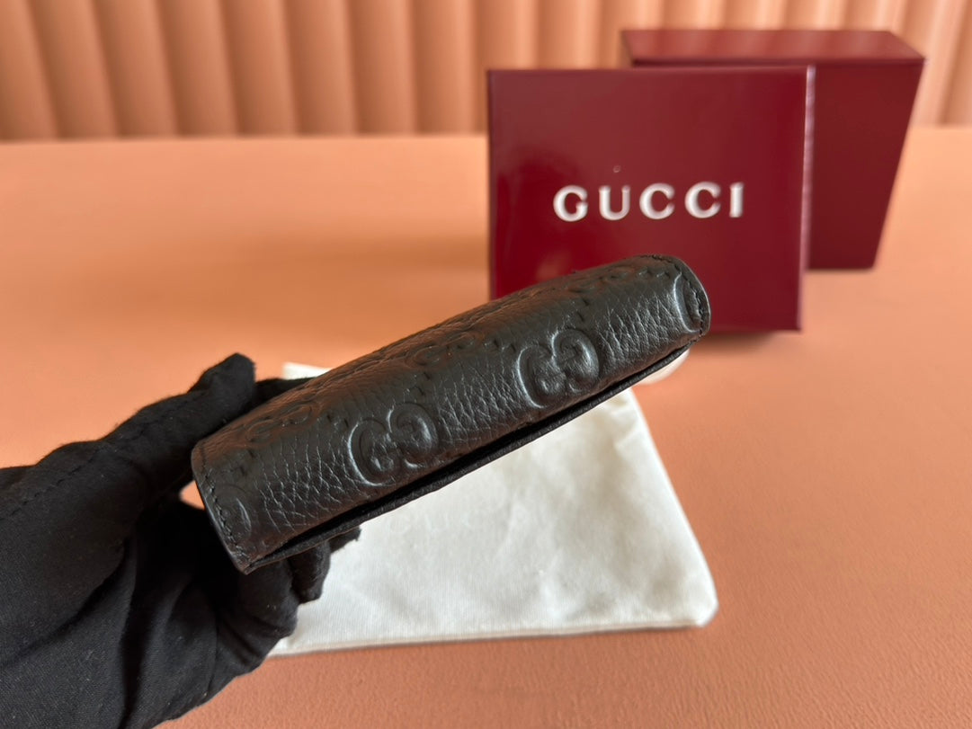 EMBLEM ZIP CARD CASE 13 IN BLACK GG GRAINY CALFSKIN