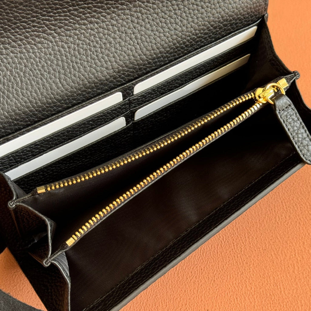 EMBLEM CONTINENTAL WALLET 19 IN BLACK GG SMOOTH CALFSKIN