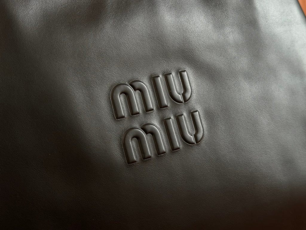 LARGE HOBO TOTE BAG 46 IN BLACK CALFSKIN