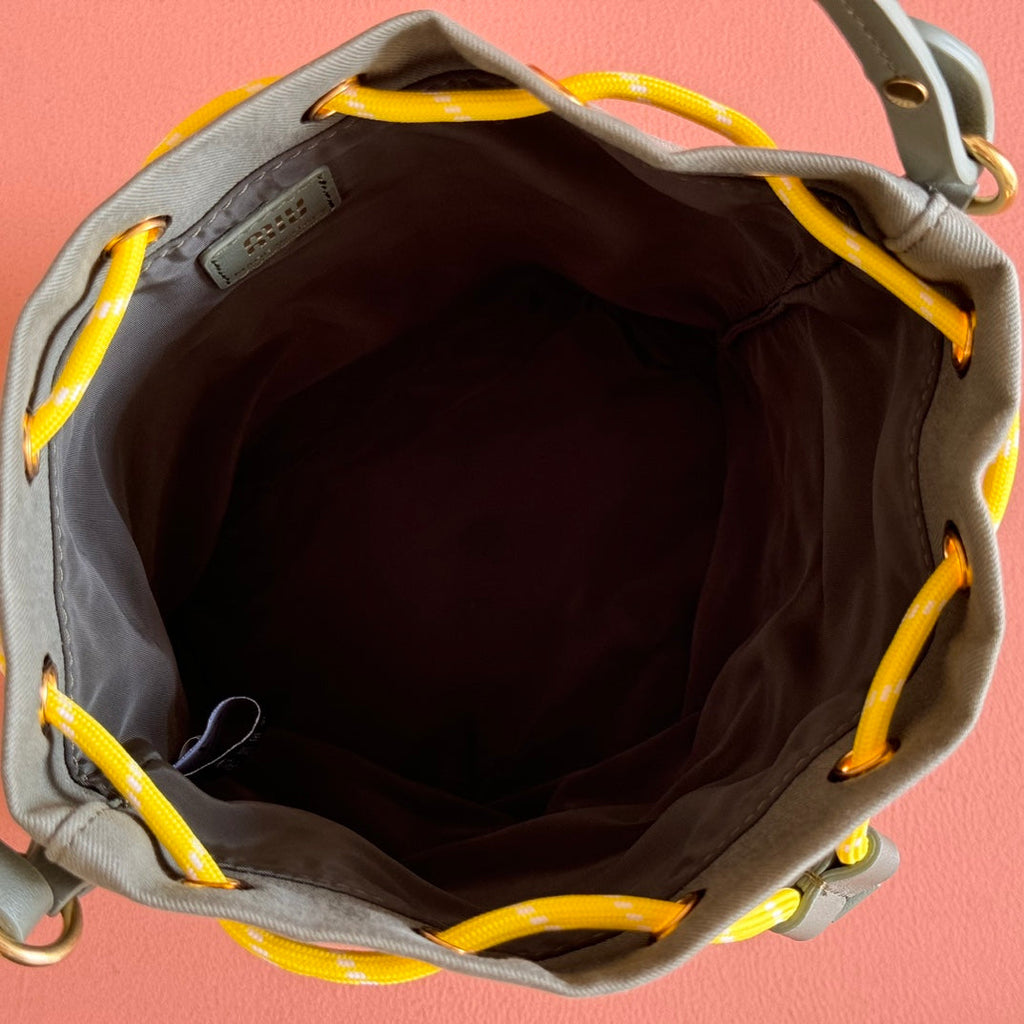 GABADINE POUCH 22.5 IN OLIVE GREEN CANVAS YELLOW DRAWSTRING