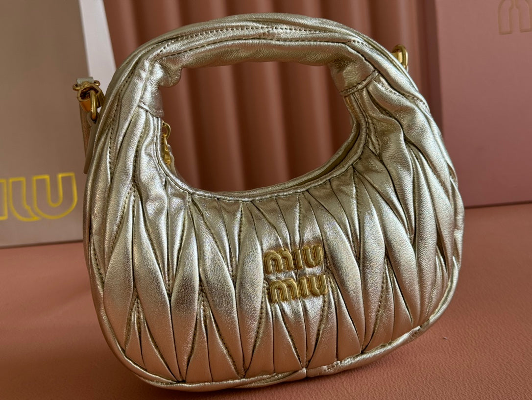 WANDER MATELASSÉ NAPPA MINI BAG 18 IN GOLDEN LAMBSKIN