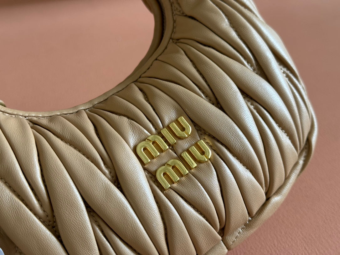 WANDER MATELASSÉ NAPPA MINI BAG 18 IN CARAMEL LAMBSKIN