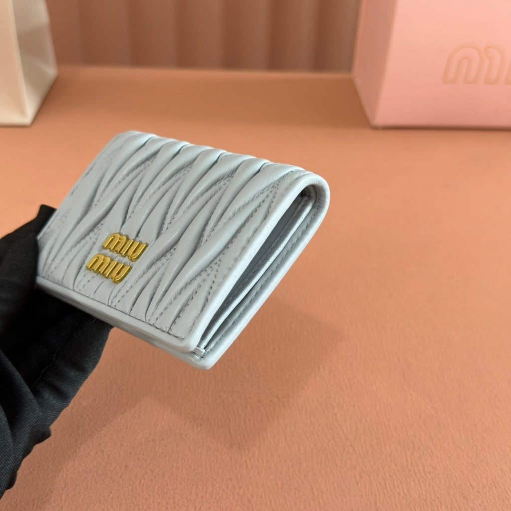 SMALL MATELASSÉ NAPPA LEATHER WALLET BLUE GRAY