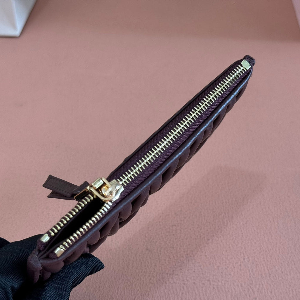 MATELASSÉ LEATHER ENVELOPE WALLET DARK BROWN